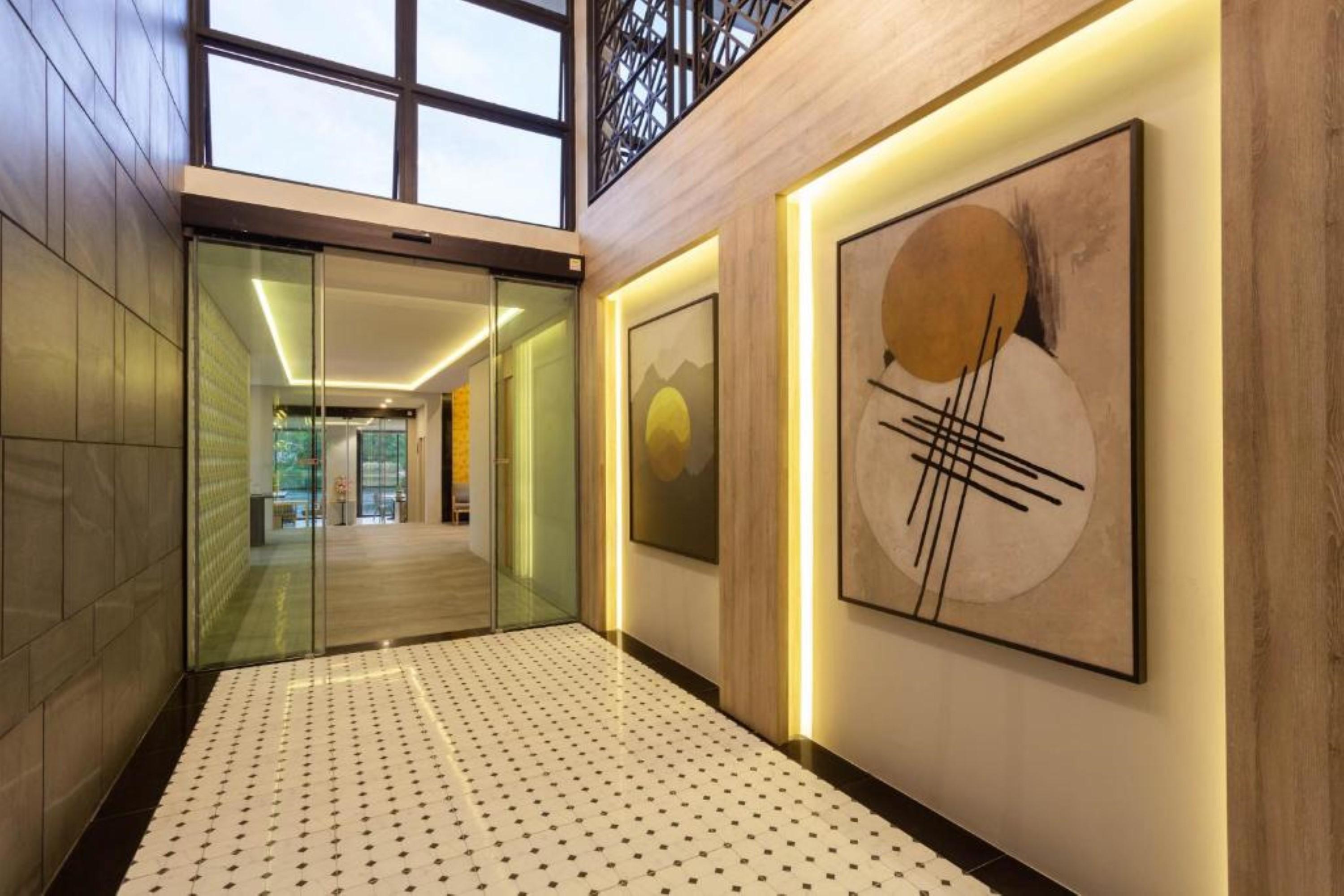 The Lake Chalong Hotel Sha Plus Bagian luar foto