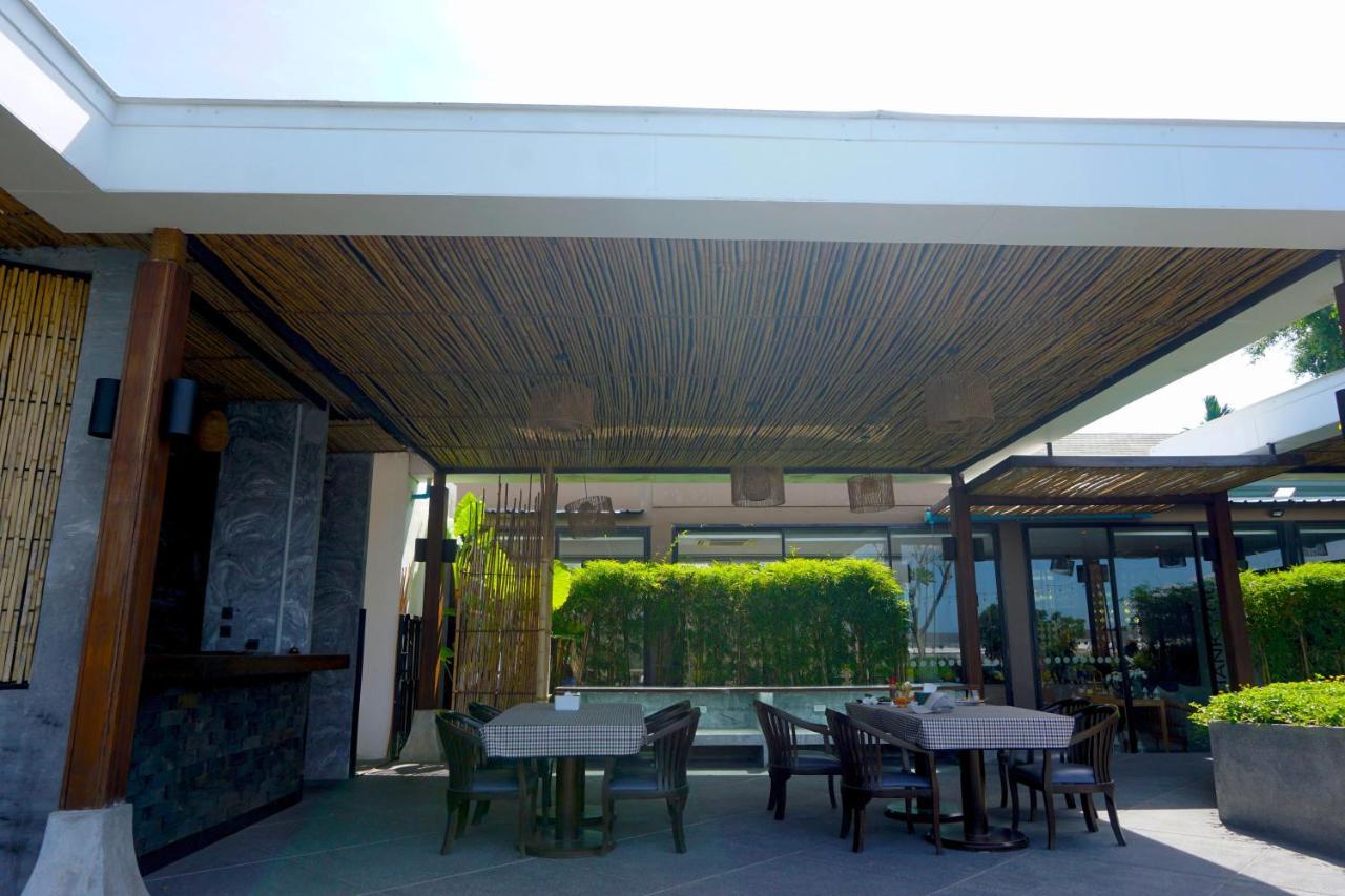 The Lake Chalong Hotel Sha Plus Bagian luar foto