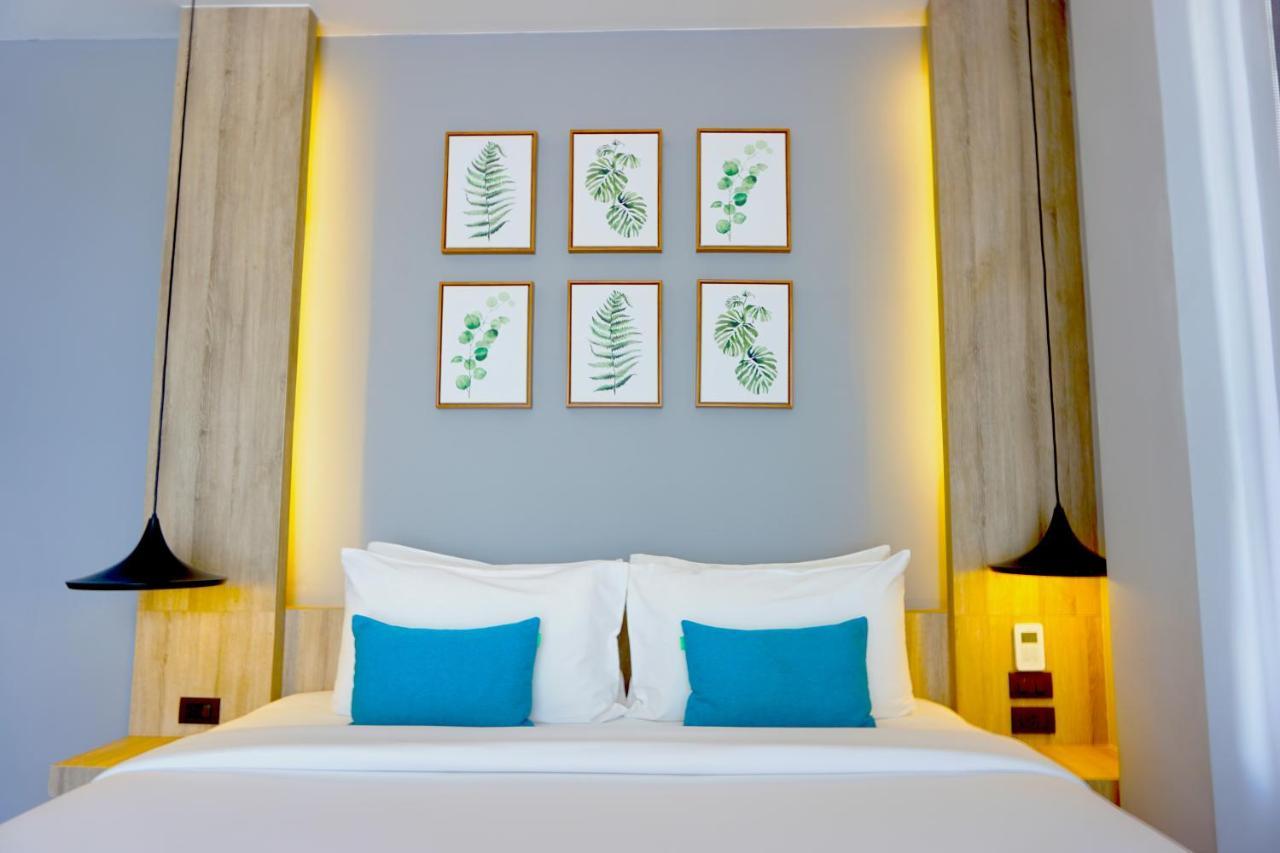 The Lake Chalong Hotel Sha Plus Bagian luar foto